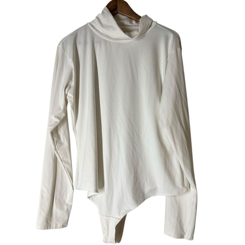 Spanx White Long Sleeve Contouring Bodysuit Womens Sz 3X Shapewear Slimming